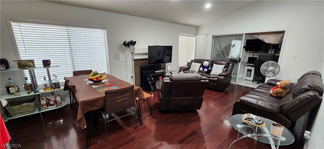 1945 Bookbinder Drive Las Vegas NV 89108