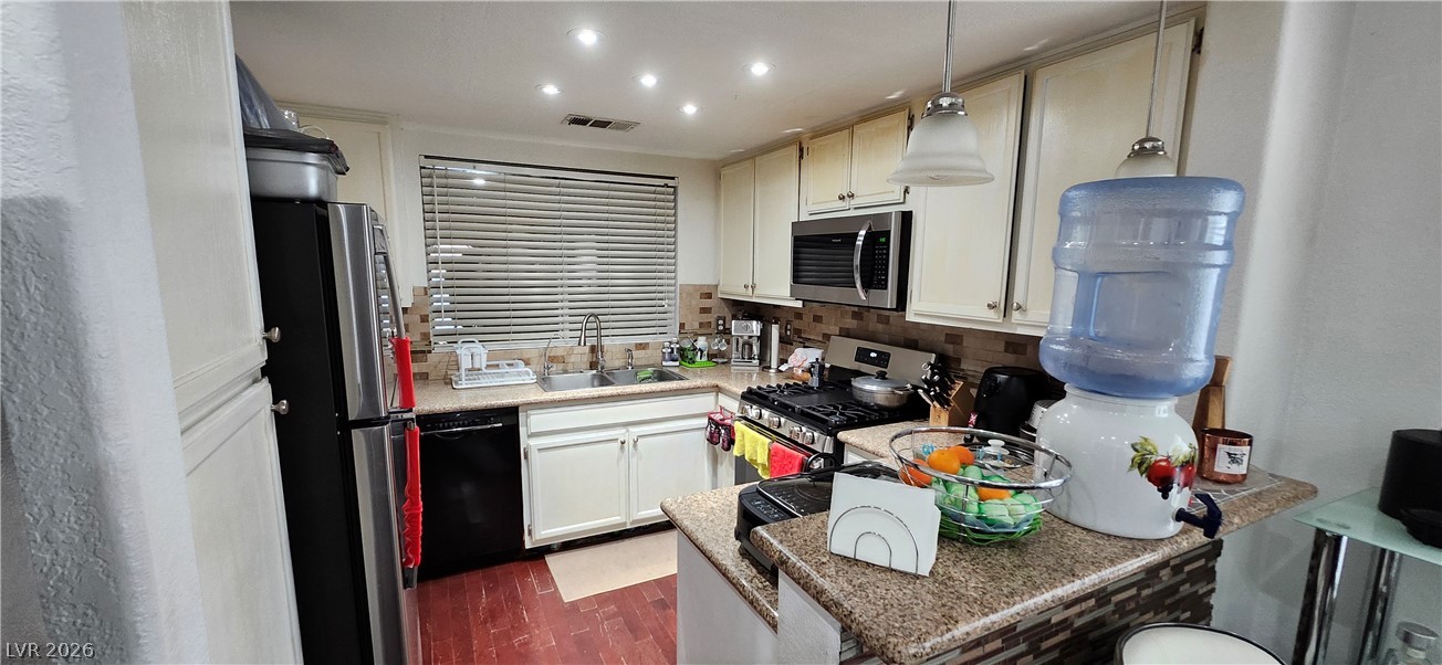 1945 Bookbinder Drive Las Vegas NV 89108