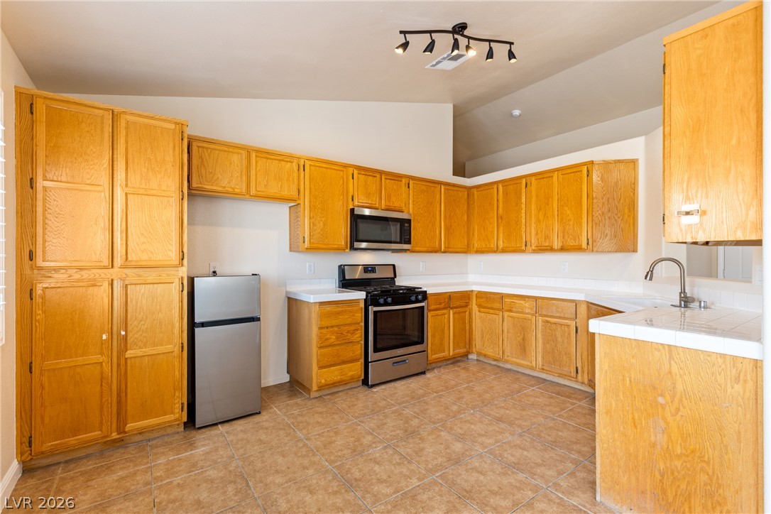 681 West Pacific Avenue Henderson NV 89002