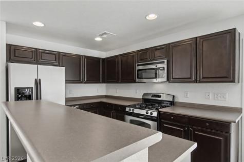 6825 Briarwood Bend Avenue Las Vegas NV 89130