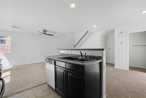 6825 Briarwood Bend Avenue Las Vegas NV 89130