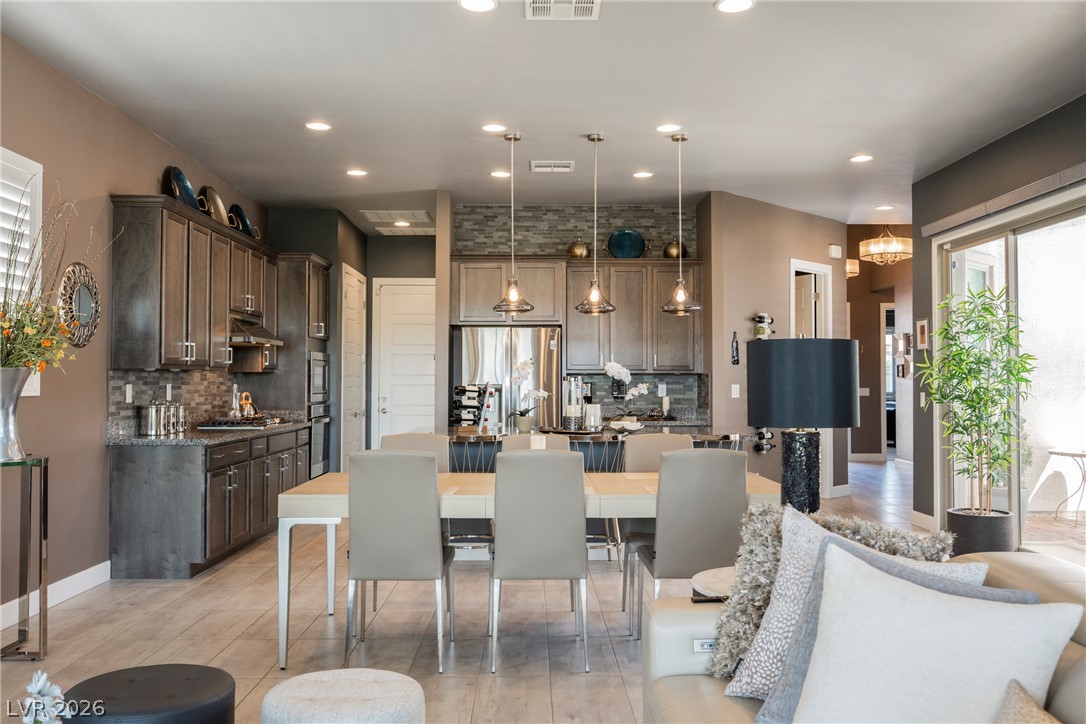8947 Golden Crow Avenue Las Vegas NV 89148