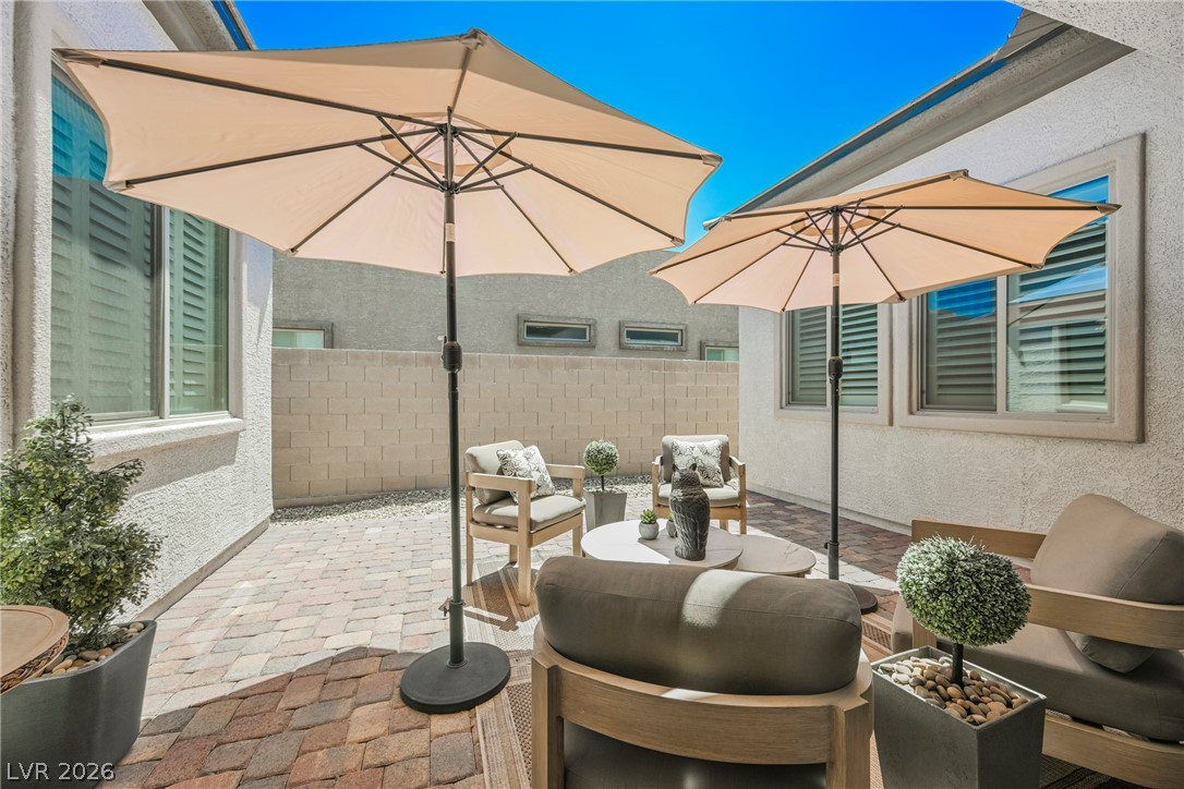8947 Golden Crow Avenue Las Vegas NV 89148