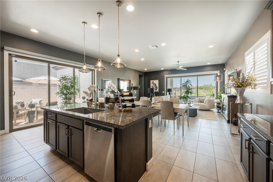 8947 Golden Crow Avenue Las Vegas NV 89148