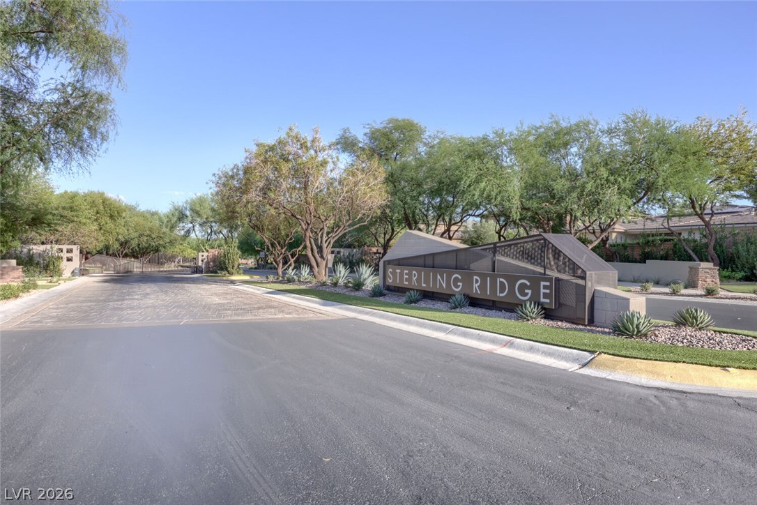 70 Grey Feather Drive Las Vegas NV 89135