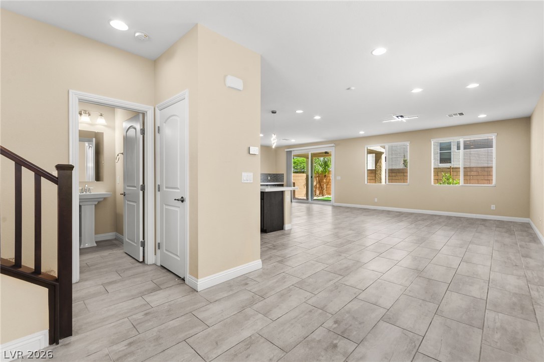 8084 Skye Dragon Street Las Vegas NV 89166
