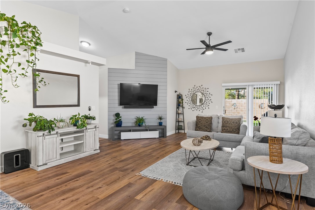 5580 Nimes Avenue Las Vegas NV 89141