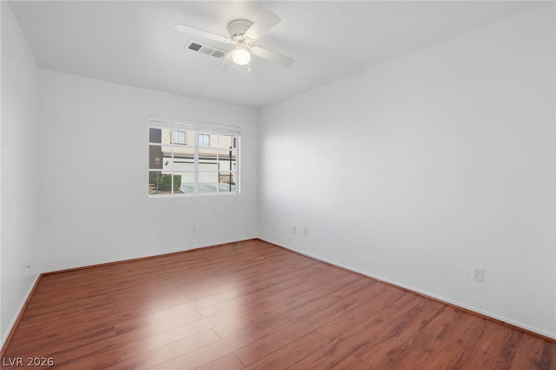 2033 Cary Grant Court Las Vegas NV 89142