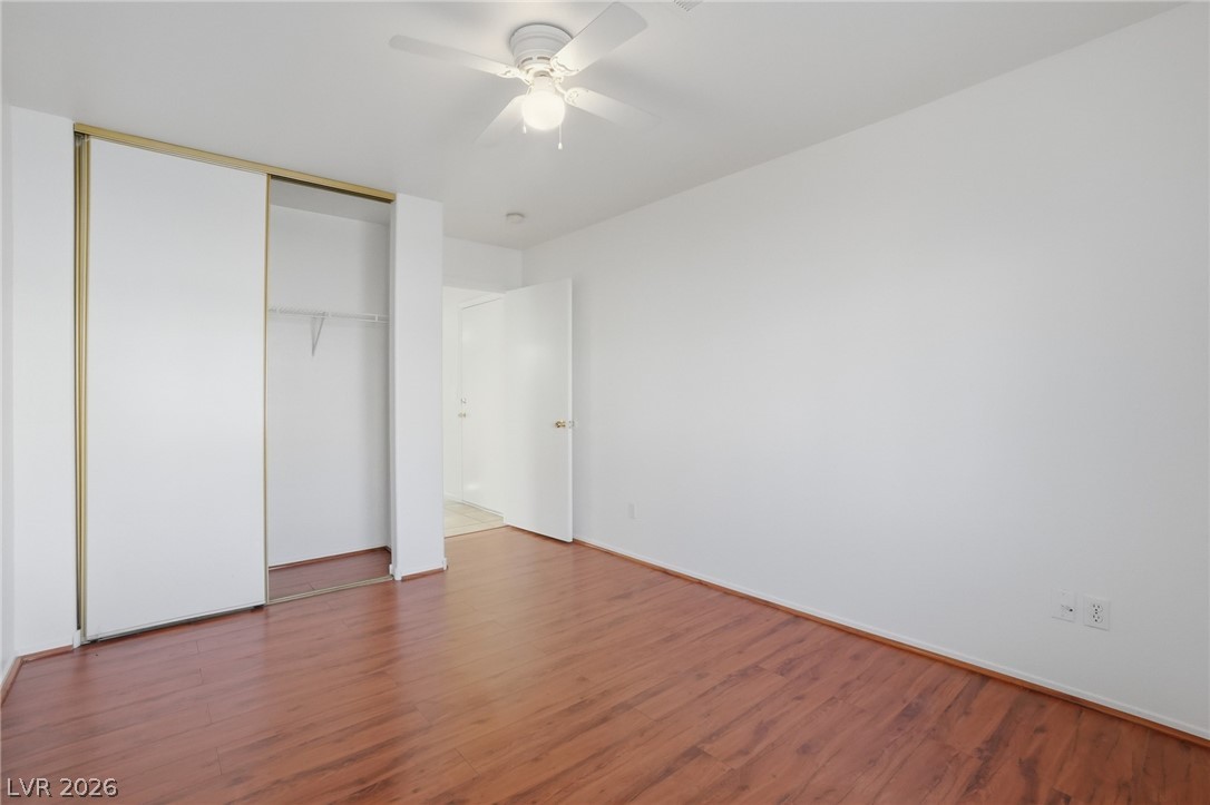 2033 Cary Grant Court Las Vegas NV 89142
