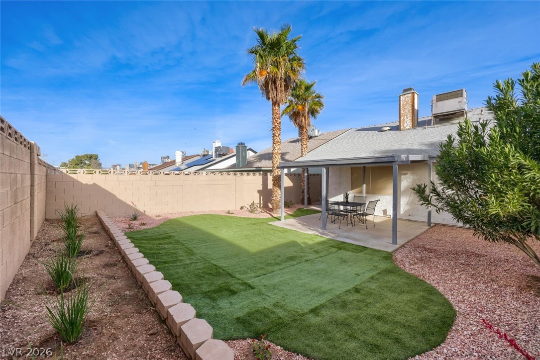 524 Crony Avenue Henderson NV 89011