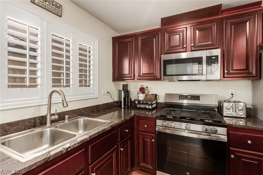 8717 Dodds Canyon Street Las Vegas NV 89131