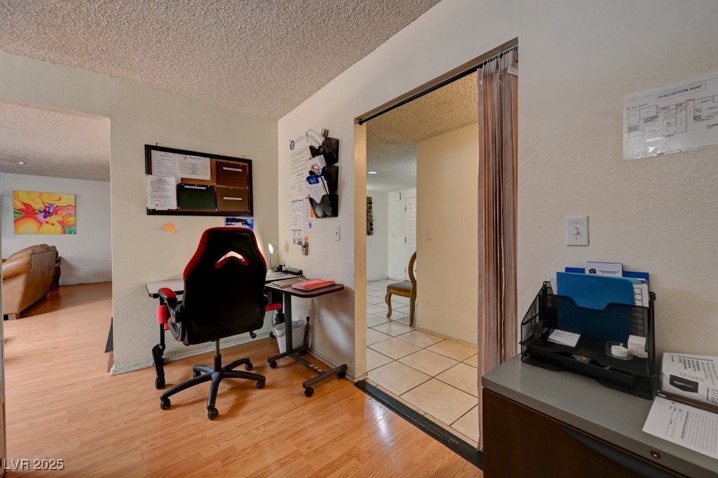 1951 Papago Lane Las Vegas NV 89169