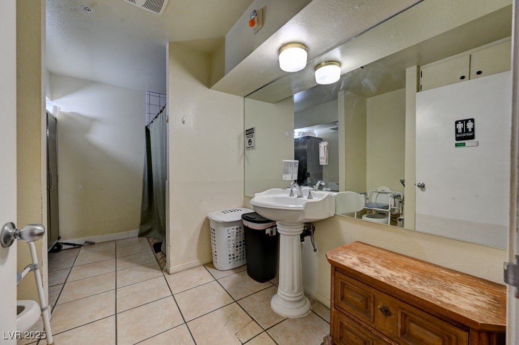 1951 Papago Lane Las Vegas NV 89169