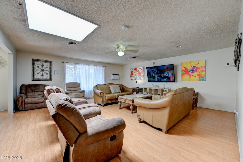 1951 Papago Lane Las Vegas NV 89169