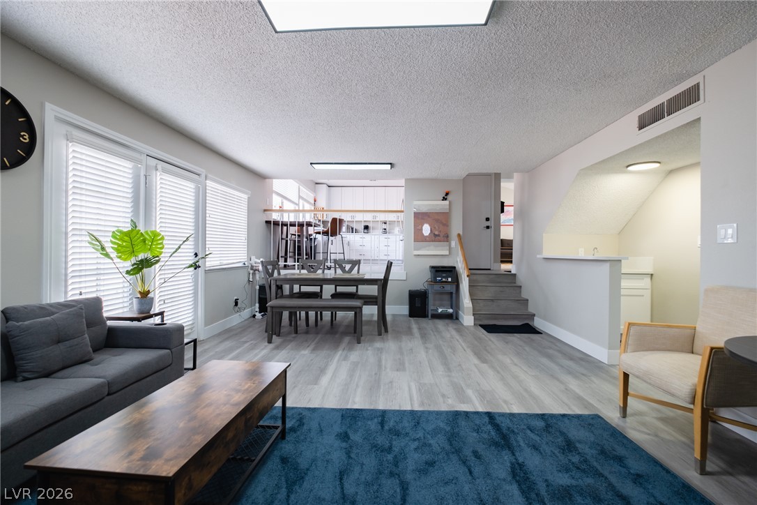 6356 West Viking Road Las Vegas NV 89103