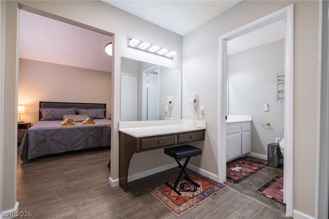 6356 West Viking Road Las Vegas NV 89103