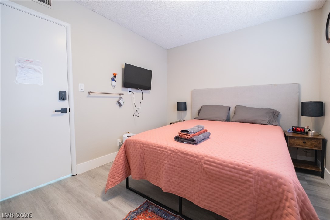6356 West Viking Road Las Vegas NV 89103