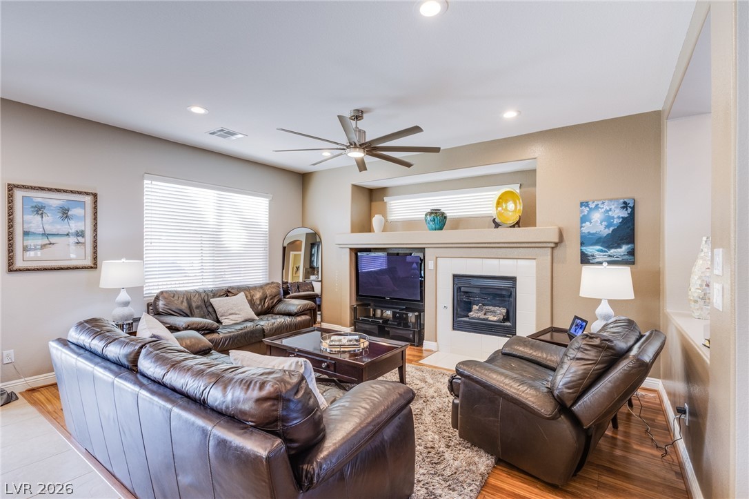 10067 Cranbrook Falls Court Las Vegas NV 89148