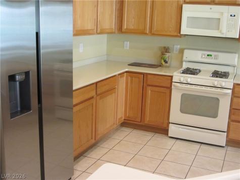 2463 Moonlight Valley Avenue Henderson NV 89044