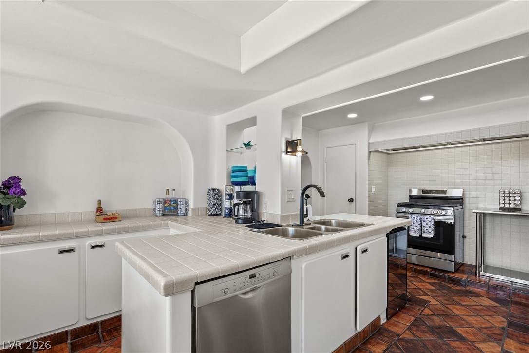 5440 Black Knight Circle Las Vegas NV 89119