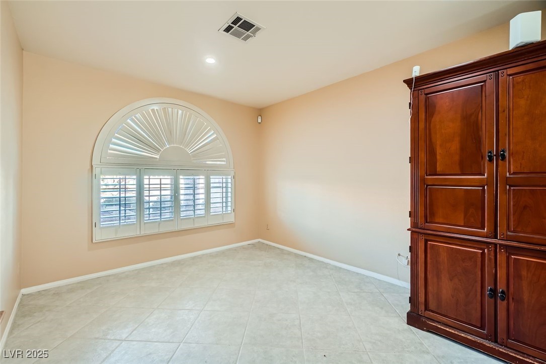 8225 Bermuda Beach Drive Las Vegas NV 89128