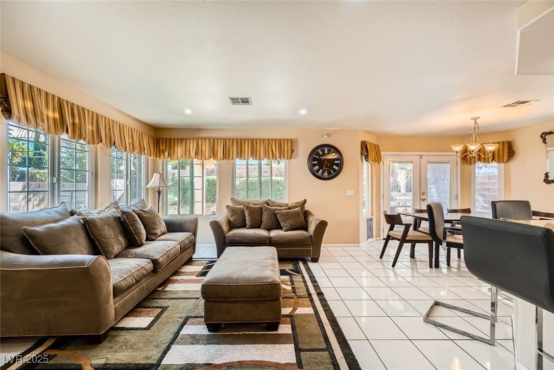 8225 Bermuda Beach Drive Las Vegas NV 89128