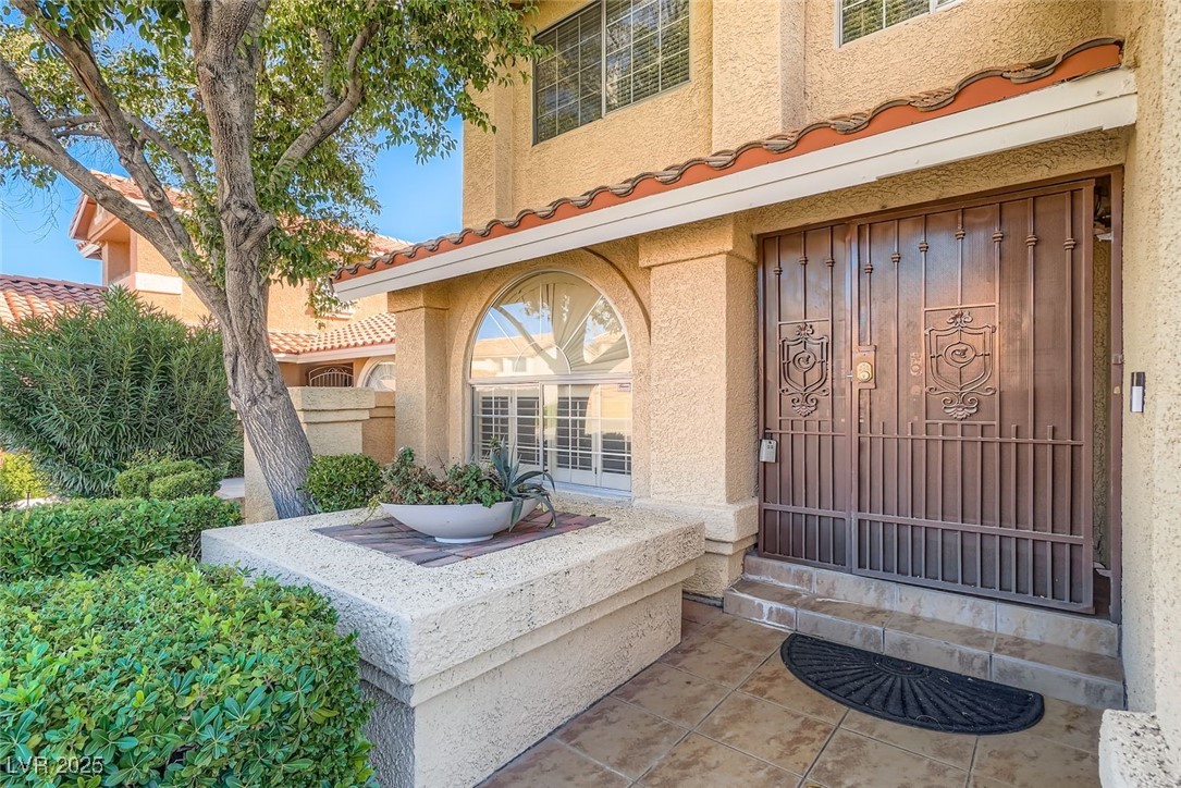 8225 Bermuda Beach Drive Las Vegas NV 89128