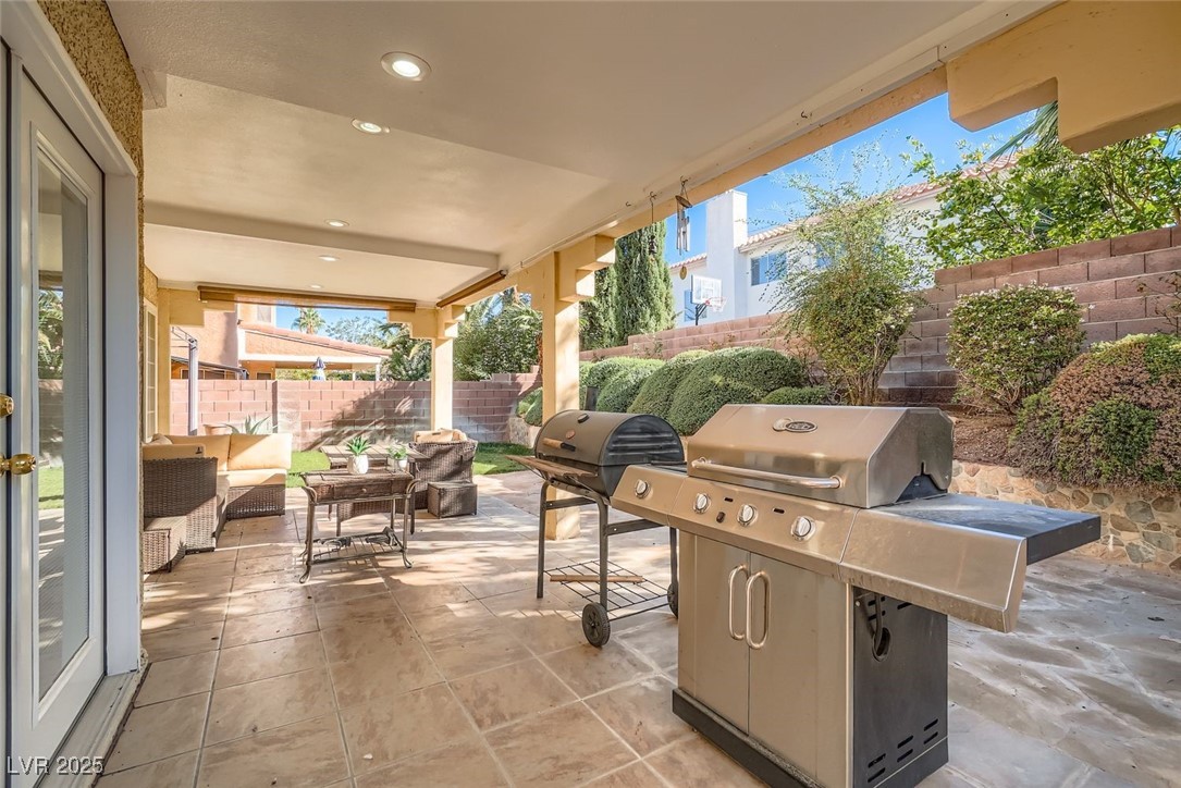 8225 Bermuda Beach Drive Las Vegas NV 89128