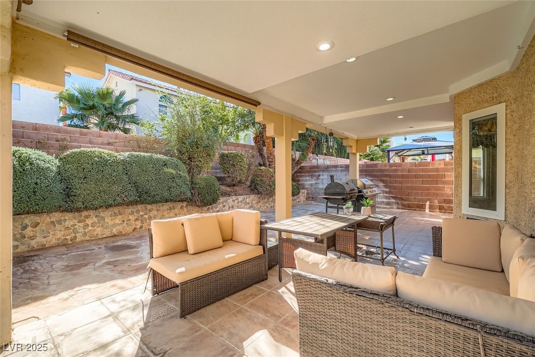 8225 Bermuda Beach Drive Las Vegas NV 89128