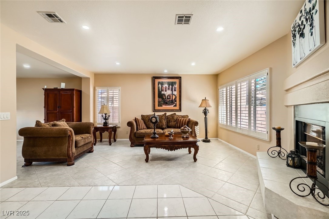 8225 Bermuda Beach Drive Las Vegas NV 89128