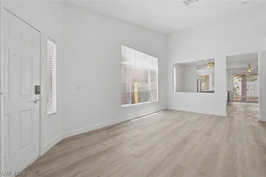9011 Dulcimer Lane Las Vegas NV 89123