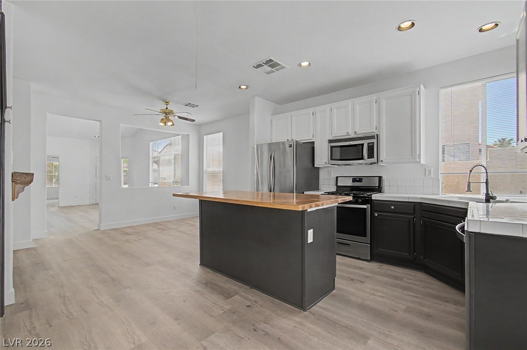 9011 Dulcimer Lane Las Vegas NV 89123
