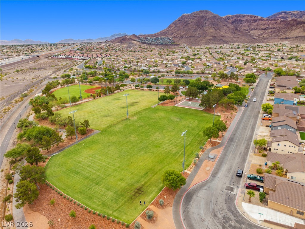 206 Luninborg Street Henderson NV 89074