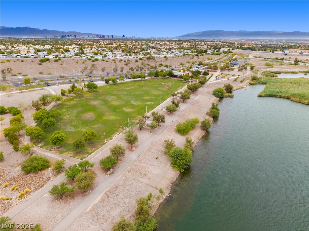 206 Luninborg Street Henderson NV 89074