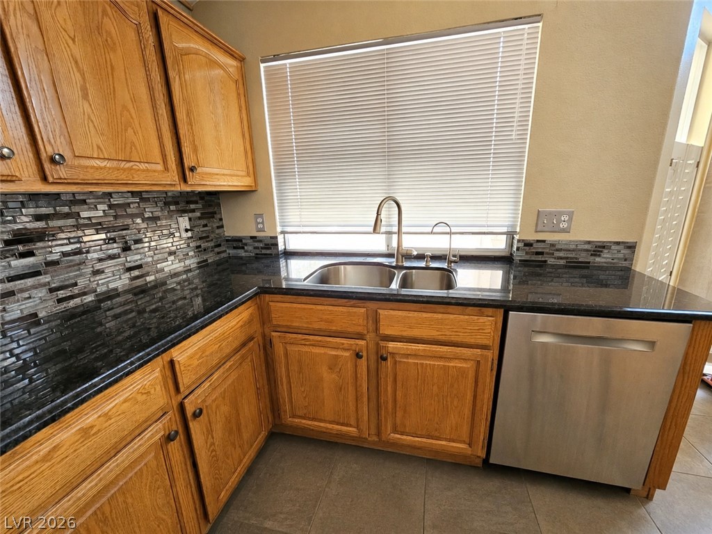 940 Cedarcliff Avenue Las Vegas NV 89123