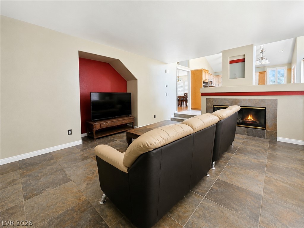 940 Cedarcliff Avenue Las Vegas NV 89123