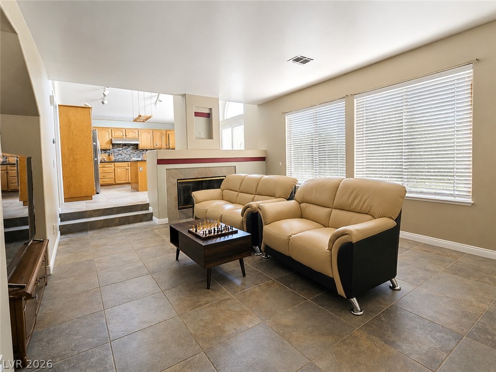 940 Cedarcliff Avenue Las Vegas NV 89123