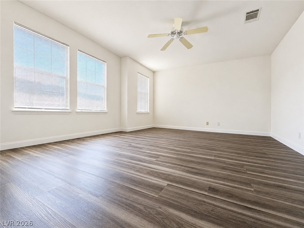 940 Cedarcliff Avenue Las Vegas NV 89123