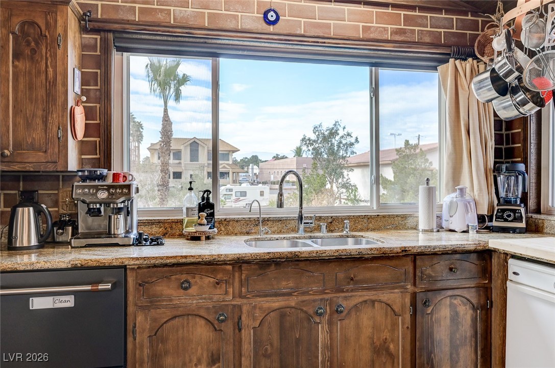 2989 Santa Margarita Street Las Vegas NV 89146