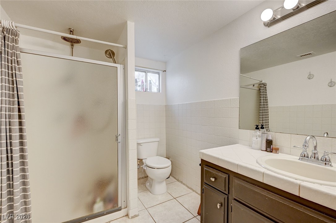 2989 Santa Margarita Street Las Vegas NV 89146