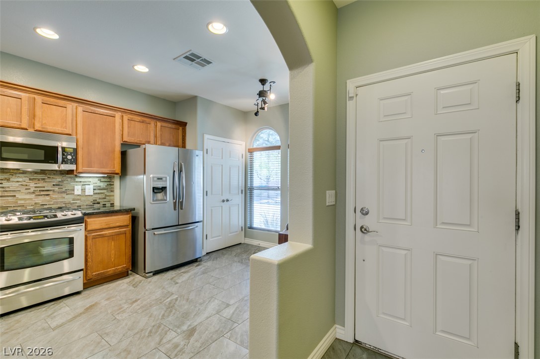 10238 Kadumba Street Las Vegas NV 89178