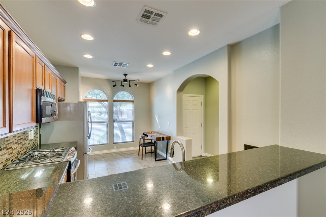 10238 Kadumba Street Las Vegas NV 89178