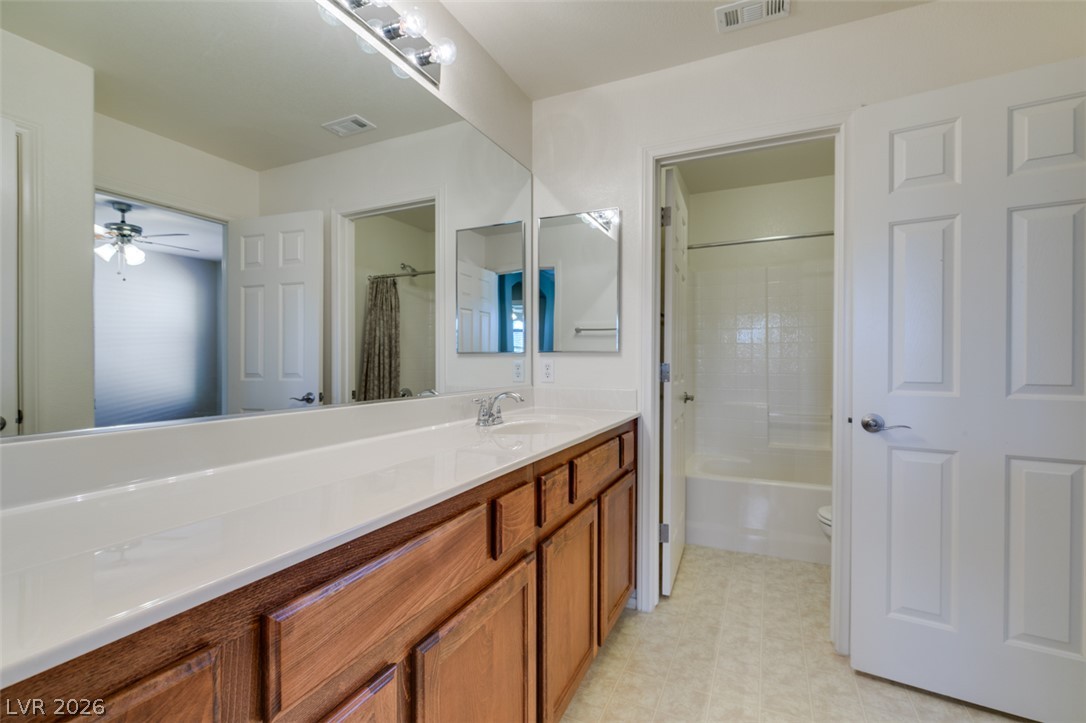 10238 Kadumba Street Las Vegas NV 89178
