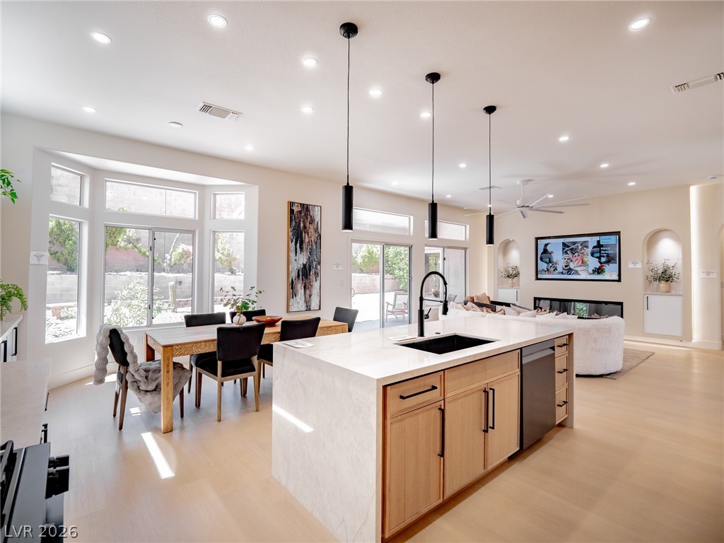 2413 Rockford Street Las Vegas NV 89134