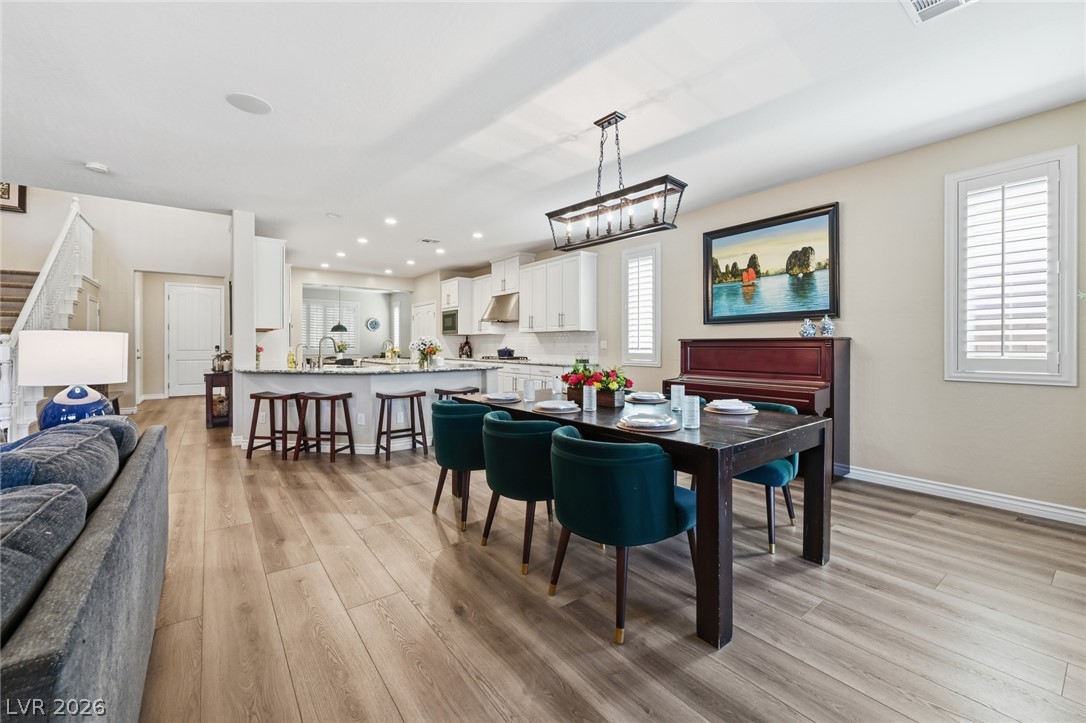 743 Middle Beach Street Las Vegas NV 89138