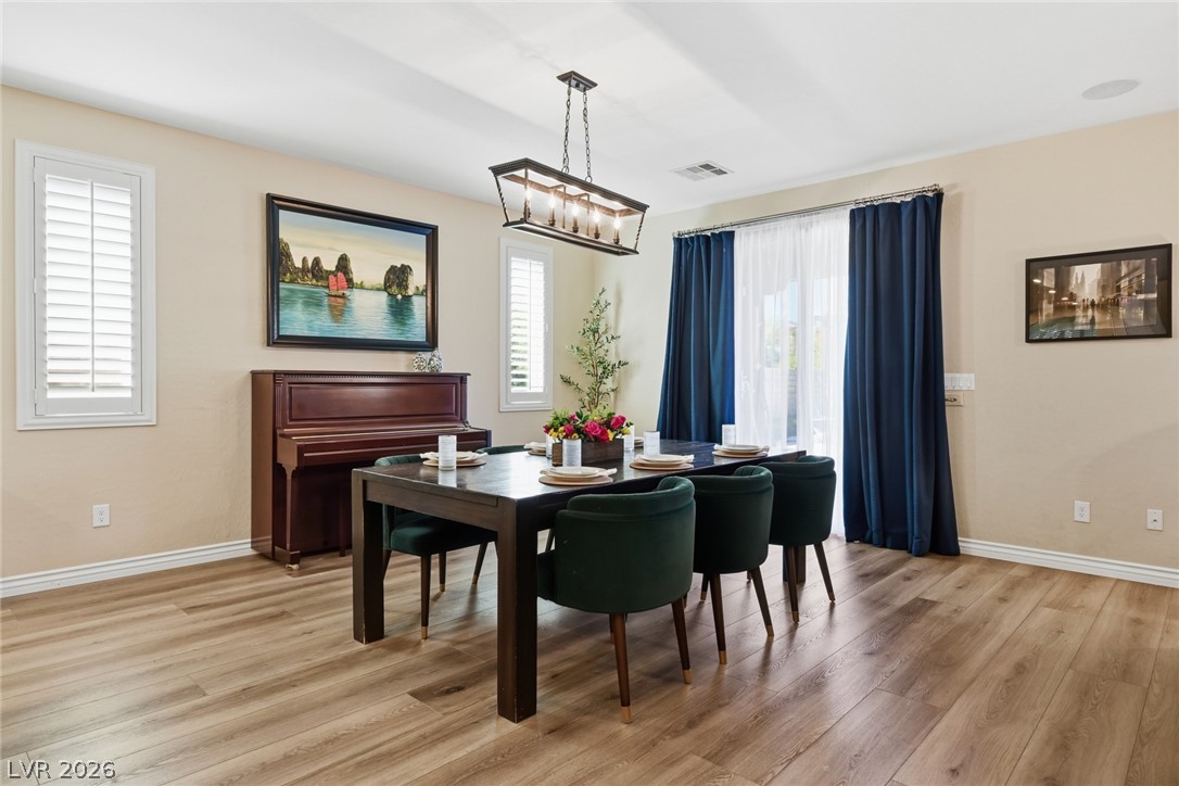 743 Middle Beach Street Las Vegas NV 89138