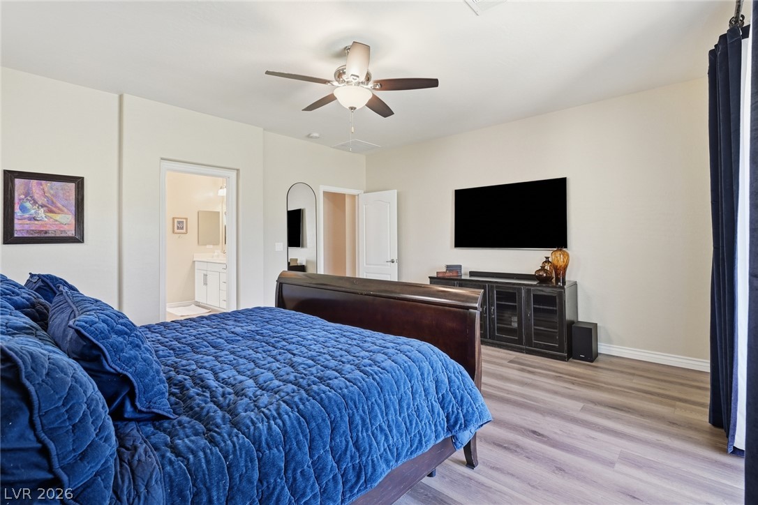 743 Middle Beach Street Las Vegas NV 89138