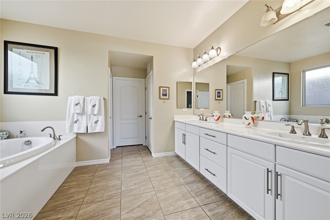 743 Middle Beach Street Las Vegas NV 89138