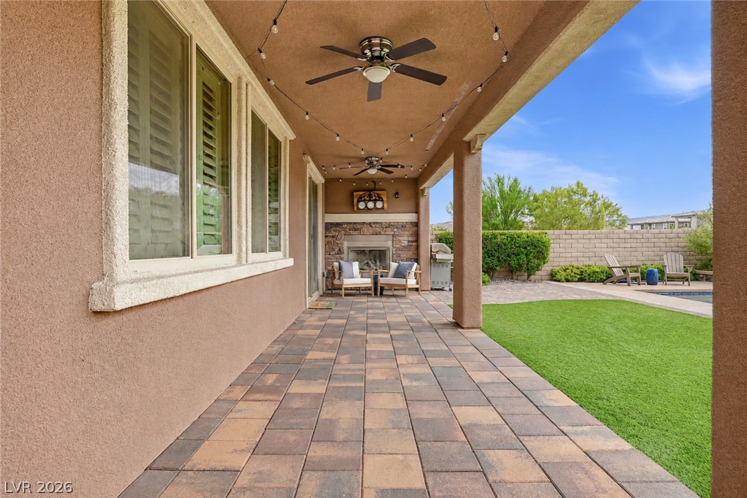 743 Middle Beach Street Las Vegas NV 89138