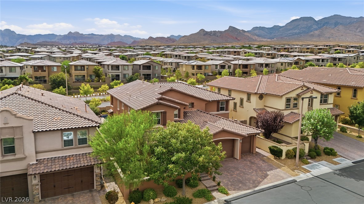 743 Middle Beach Street Las Vegas NV 89138
